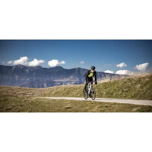 Comparateur de prix : Ale Fietsjas R-EV1 Future Warm - Zwart - M