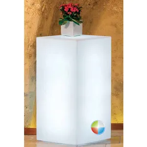 TEKCNOPLAST Lampe décoration lumineuse carrée en résine 40x40 h 80 cm mod. Youcube led Multicolor avec Câble pas cher