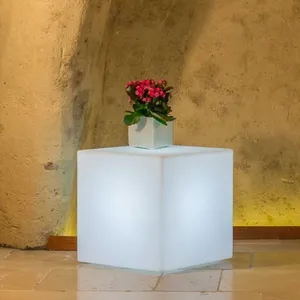 IDRALITE Lampe carré en résine h 40 Lampe Blanche 40x40 cm mod. Cube lampe blanche pas cher