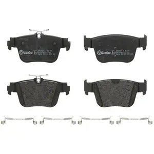 BREMBO Plaquettes de frein X4 pour SKODA: Superb, Octavia & VOLKSWAGEN: Caddy, Passat, Golf, Tiguan & AUDI: S3, A3, RS3 (Ref: P 85 184) pas cher