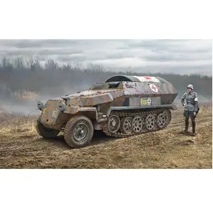 1:72 Italeri 7077 Sd.Kfz. 251/8 Ambulance Plastic Modelbouwpakket pas cher