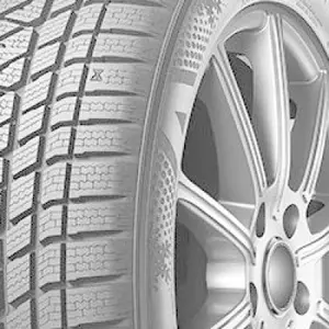 Kumho WinterCraft WS71 SUV 295/40 R20 110V pas cher