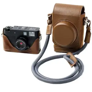 SmallRig 5218 kit d'étui en cuir pour Fujifilm Half - Marron pas cher