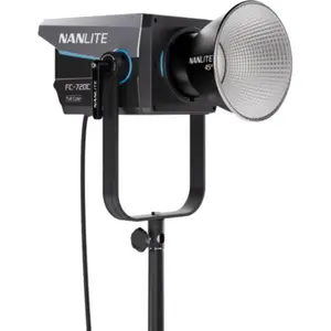 Comparateur de prix : Nanlite FC 720C Projecteur LED RGBW 750W Full-color