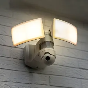 LUTEC Connect LIBRA - Smart Security Wandlamp voor buiten - Bediening via app - Camera - PIR Bewegingssensor - Krachtige schijnwerper - LED - Aluminium - 3400 Lumen - 36W - Kleurtemperatuur te kiezen - Wit pas cher