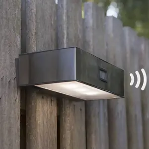 LUTEC Brick - Solar wandlamp voor buiten - PIR bewegingssensor - Roestvrij staal - LED - 4000K pas cher
