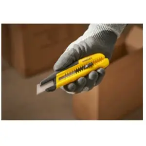 Stanley, Cutter, Cutter Largeur de lame 18 mm STHT10489-1 Plastique (C... pas cher