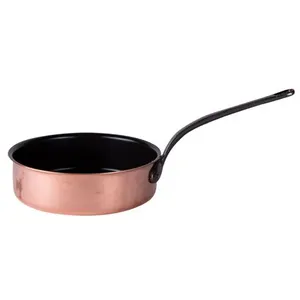 Comparateur de prix : Sauteuse cuivre 24 cm + couvercle Baumalu 202524