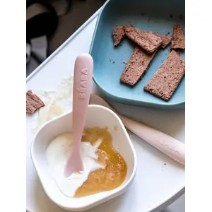 Béaba Lot de 2 cuillères ergonomiques 1er âge rose pâle TU pas cher