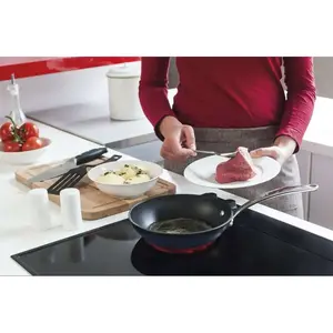 Poêle - BEKA - Titan - Anti-adhérent - Diamètre 24 cm - Tous feux dont... pas cher