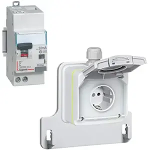 Prise Legrand - 090470 - Kit prise GREEN'UP ACCESS IP66 IK08 + differe... pas cher