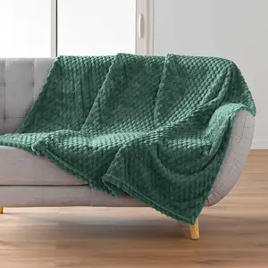 Plaid 125 x 150 cm   Flanelle Relief Unie Mini Frosty Cèdre pas cher