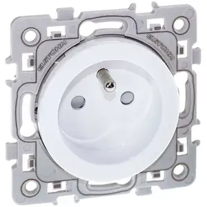 EUR OHM Prise 2P+T blanche Square (60260) pas cher