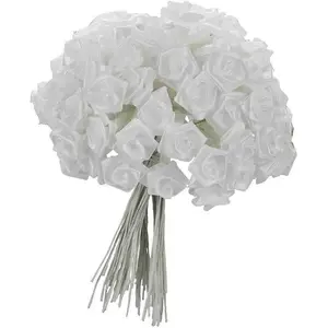 HOBI 48 petites roses blanches en tissus. Décoration de mariage.Diamètre: 1.5 cm. pas cher