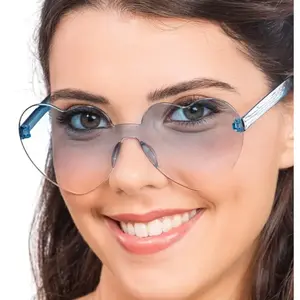 Chaks 14069-13 Lunettes Coeur plastique verres fumés Bleu pas cher