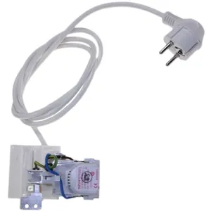 Hotpoint-Ariston Cordon d'alimentation 1,5m + filtre Lave-linge (C0027... pas cher