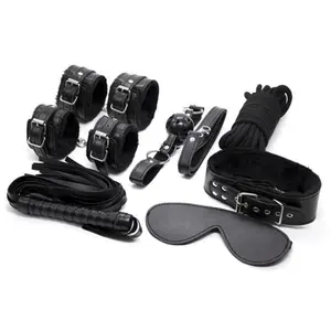 Coffret BDSM 7 Pièces Wicked Noir  