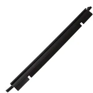 Smeg Joint de bas de porte - Lave-vaisselle (754132054 SMEG) pas cher