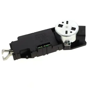 Fermeture de porte avec moteur pour Four Electrolux 3572386021 pas cher