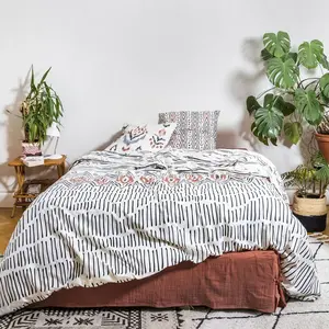 L'EFFET PAPILLON Parure de couette 100% coton 57 fils 200 x 200 cm ETHNIC pas cher