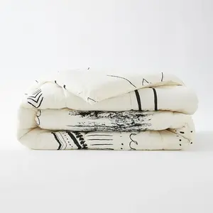 L’EFFET PAPILLON Couette imprimée 220x240 cm avec taies Coton Berbere pas cher