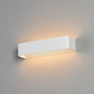 KOSILUM Applique design LED blanche 37cm compatible variateur - Quadra pas cher