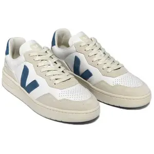 Veja Baskets V-90 pas cher