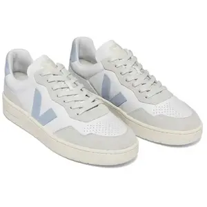Veja Baskets V-90 pas cher