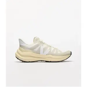 Comparateur de prix : Chaussures de running femme Veja Condor 3 Advanced Engineered Mesh Blanc 40