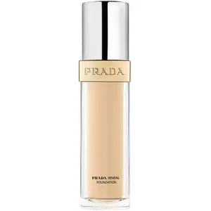 Prada Reveal Skin Optimising Refillable Foundation 30ml (Various Shades) - LW10 pas cher