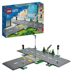 LEGO City 60304 Intersection à assembler, Jeu construction ville avec ... pas cher