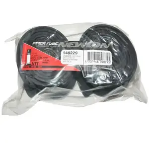 CHAMBRE A AIR VELO 27.5 x 2.10-2.40 NEWTON VALVE STANDARD (LOT DE 2) pas cher