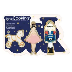 3 emporte-pièces dorés - Casse-Noisette - ScrapCooking pas cher