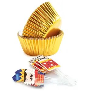 24 caissettes et 24 toppers Casse-Noisette pas cher