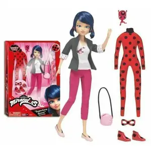 Bandai Poupée Miraculous Ladybug Superhero Secret Marinette pas cher