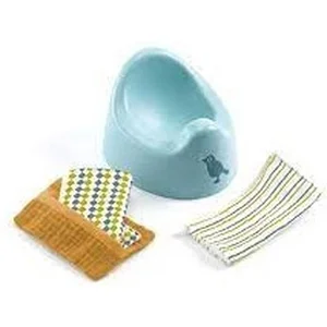 Djeco Set pot et lingettes Pomea pour poupée pas cher