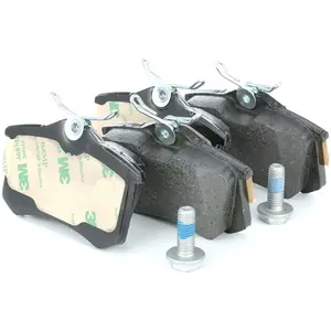 BOSCH Plaquettes de frein X4 pour PEUGEOT: 207, 307, Partner, Ranch, 308, 405, 1007 & VOLKSWAGEN: Sharan, Golf Cabriolet, Polo (Ref: 0 986 461 769) pas cher