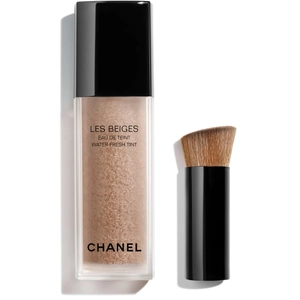 Base de maquillage liquide Les Beiges Eau de Teint Chanel pas cher
