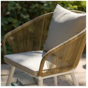 Fauteuil de jardin en résine tressée structure alu blanc + coussin chiné gris/beige Maldives - Jardiline 60 x 63 x 76 cm Beige pas cher