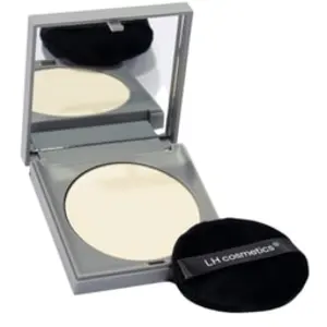 LH Cosmetics Blotting Powder Compact Powder pas cher