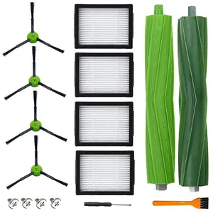 SOLLBRY Accessoires de Remplacement Aspirateur pour Roomba j7 j7+ i7 i7+ i7 Plus E5 E6 E7 8 i8+ i6 i6+ i3 i3+ i4 i4+Pièces de Rechange, 4 Filtre,4 Brosses pas cher