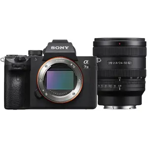 Sony A7 III + 24-50mm F/2.8 G pas cher