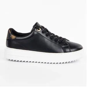 Guess Basket Guess Esssentiel Femme Noir - 40 pas cher