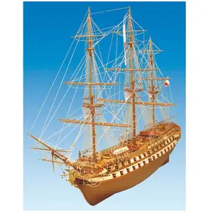 Maquette bateau en bois : Le Superbe