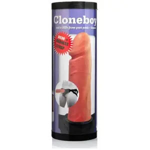 Cloneboy - Dildo & Harnas StrapVendu parbol