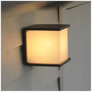 Applique murale extérieure - ECO-LIGHT - Box Cube - Gris - Design linéaire pas cher