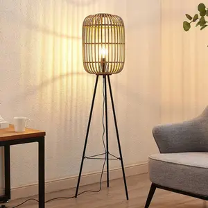 LINDBY Lampadaire Bois 'Canyana' en bois pour salon & salle à manger