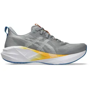 Asics Chaussures De Running Novablast 5 pas cher