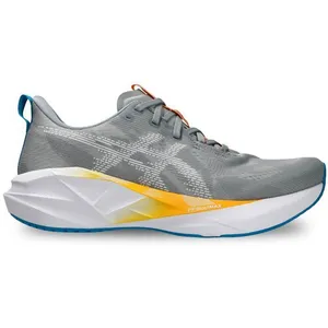 Asics Chaussures De Running Novablast 5 pas cher