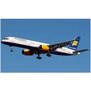 Zvezda Maquette avion : Boeing 757-200 pas cher